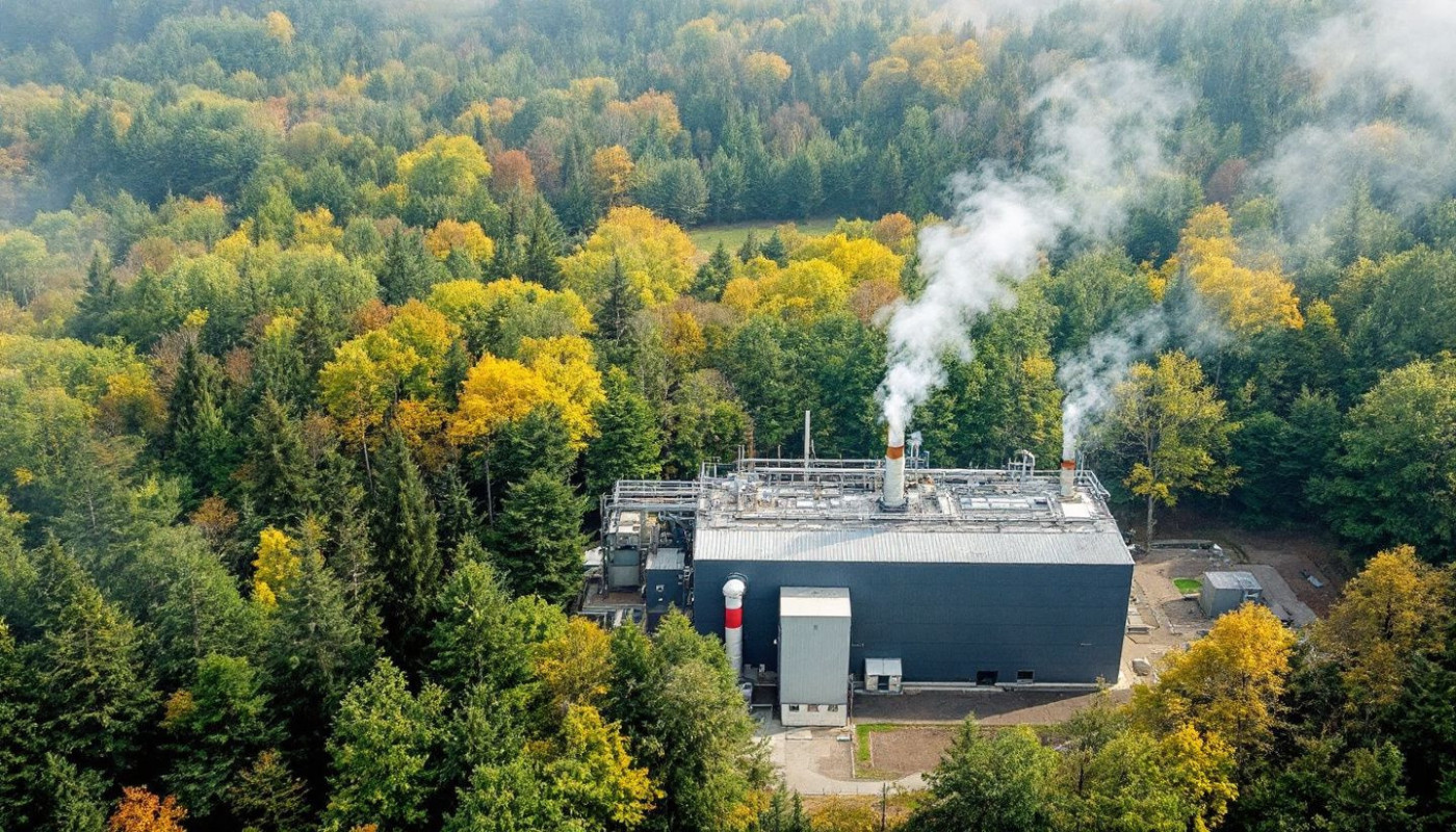 Les avantages environnementaux des chaufferies à biomasse pour les collectivités